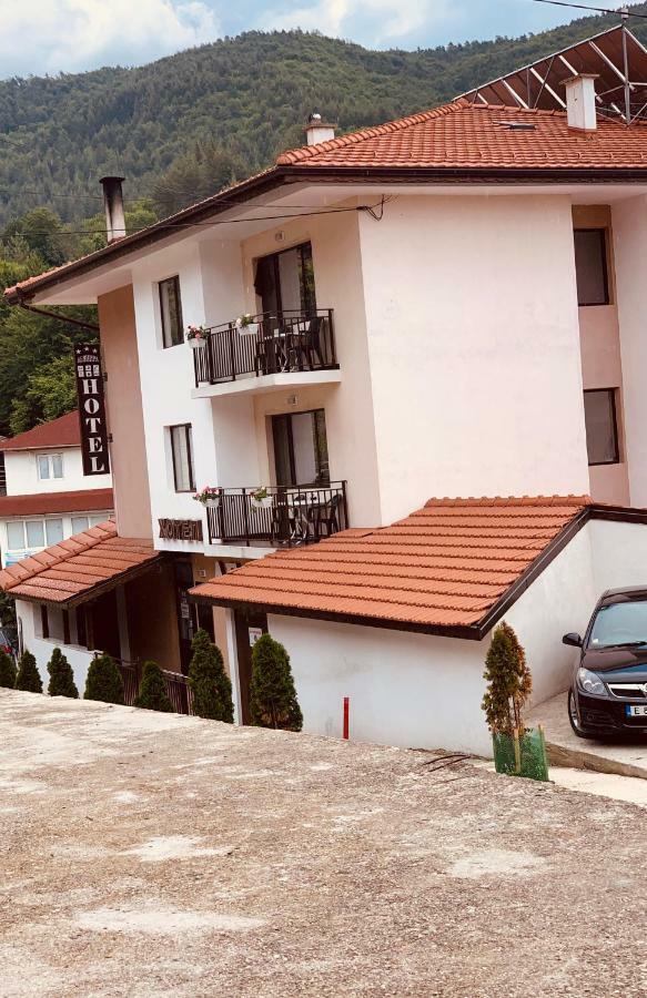 Hotel Deyanira Gorno Dryanovo Exteriér fotografie